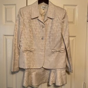 Le suit ( brand new suite )